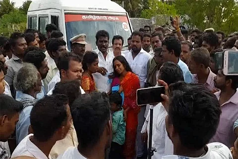 கிடா வெட்டச் சென்ற இடத்தில் அரிவாள் வெட்டு வாங்கி வாலிபர் மரணம்!!