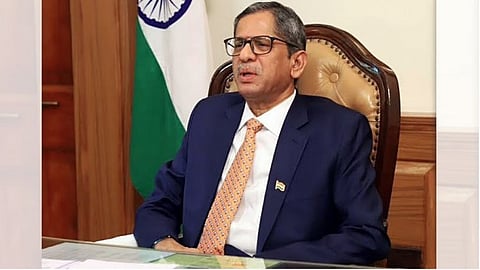 கட்டபஞ்சாயத்து நடத்தும் ஊடகங்கள்....தலைமை நீதிபதி ரமணா ஆதங்கம்....