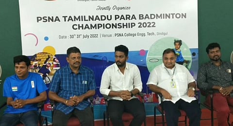 மாநில அளவிலான பாரா பேட்மிண்டன் போட்டி தொடங்கியது...!