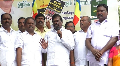 சாக்லேட் வடிவத்தில் கஞ்சா விற்பனை...ஜி.கே.மணி குற்றச்சாட்டு!