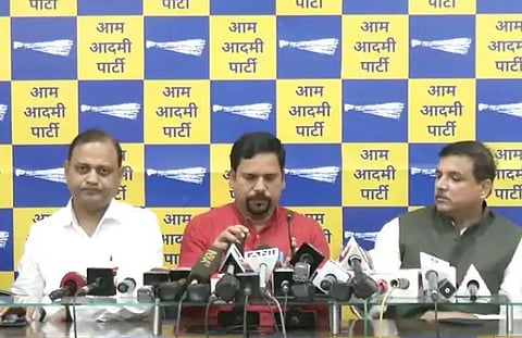 பாஜகவில் இணையும் ஒவ்வொரு எம்.எல்.ஏ வுக்கும் ரூ.20 கோடி…ஆம் ஆத்மி குற்றச்சாட்டு!