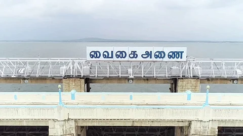 வைகை அணையில் இருந்து நீர் திறப்பு...! கரையோர மக்களுக்கு எச்சரிக்கை...!