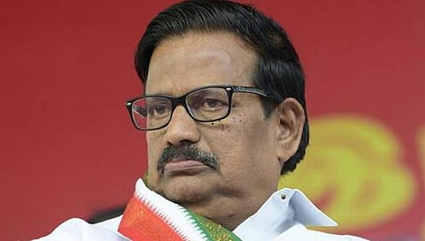 மகளிர் உரிமை மாநாடு:  கே.எஸ்.அழகிரி ஆதரவாளர்கள் சாலை மறியல்