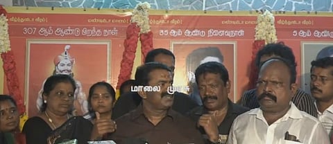 மற்ற மத பண்டிகைக்கும் முதலமைச்சர் வாழ்த்து கூறக்கூடாது - சீமான் ஆவேச பேச்சு!