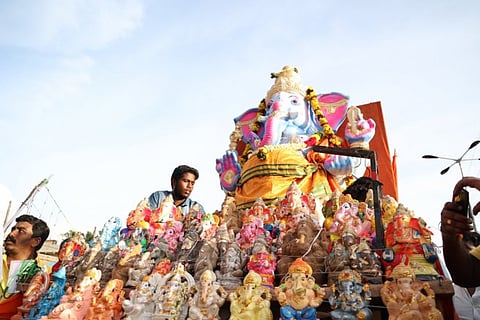 கோவையில் விநாயகர் ஊர்வலம்… பலத்த பாதுகாப்பு!