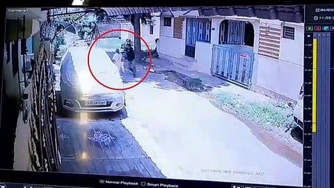 பட்டப்பகலில் நடந்த கொள்ளை சம்பவம்!!! சிரிப்பதா அழுவதா எனத் தெரியாமல் முழிக்கும் நிலை!!!