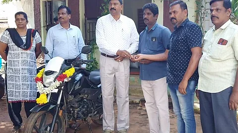 உணவுப்பொருள் கடத்தலை தடுக்க இரு சக்கர வாகன ரோந்துப் பணி தொடக்கம்..!