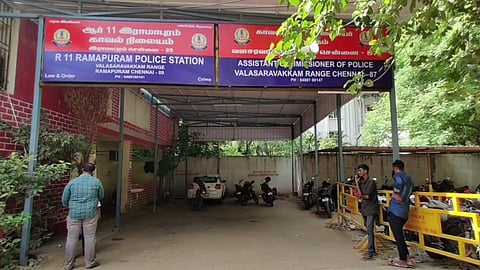 நடிகையின் செல்போன் எண்ணைக்கேட்டு கேமராமேனுக்கு கொலை மிரட்டல் விடுத்த நபர்...!