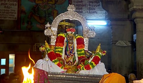பக்தர்களுக்கு அருள்பாலித்த ஸ்ரீரங்கம் அரங்கநாதர்!!!