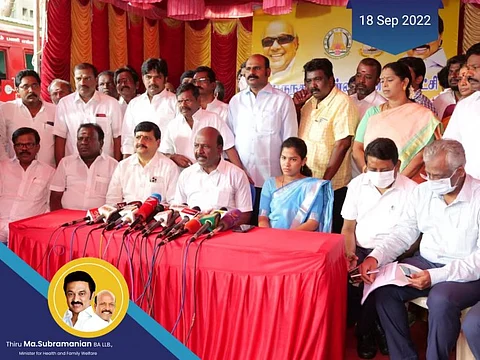 இனி பள்ளிகளிலும் தடுப்பூசி போடப்படும் - மா.சுப்பிரமணியன் அறிவிப்பு!