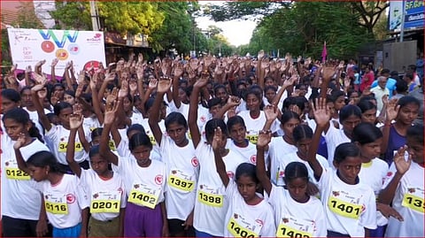 உலக இருதய தினம்: மினி மாரத்தான் போட்டி...உறுதி மொழி ஏற்ற போட்டியாளர்கள்!