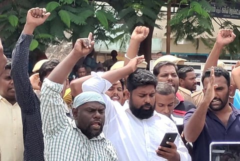 திருப்பூரில் மக்கள் போராட்டம்…பாப்புலர் ஃப்ரண்ட் மீதான தடை நீக்க கோரிக்கை!