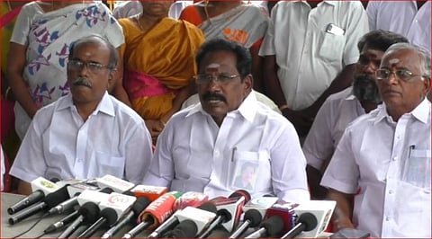 அமைச்சர்களுக்கு வாய் கொழுப்பு அதிகம்...ஓசியை அனுபவிப்பவர்கள் ஓசியை பற்றி பேசுகிறார்கள்...!