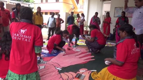 ' போதையில்லா உலகம் ' விழிப்புணர்வு ஓவியம் வரைந்த மாணவர்கள்...!