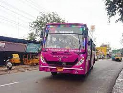 அரசு பேருந்துகளில் கட்டணமில்லா பயண விபரம் குறித்த அறிக்கை ...!