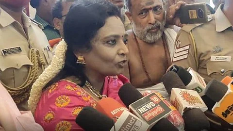 தமிழையும் ஆன்மிகத்தையும் பிரிக்க...சிலரின் சூழ்ச்சி வலை...தமிழிசை பரபரப்பு பேட்டி!