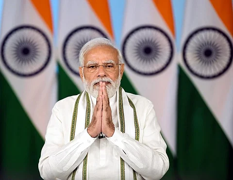 பிரதமர் நரேந்திர மோடி குஜராத் பயணம்...!