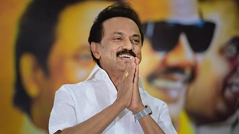 போட்டியின்றி தலைவரான முத்துவேல் கருணாநிதி ஸ்டாலின்... தலைவர் படங்களுக்கு மலர் தூவி மரியாதை..!
