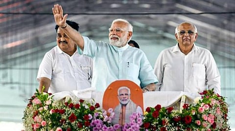 இந்தியாவின் முதல் சூரிய மின்சக்தி கிராமத்தை அறிவித்தார் பிரதமர் மோடி!!!