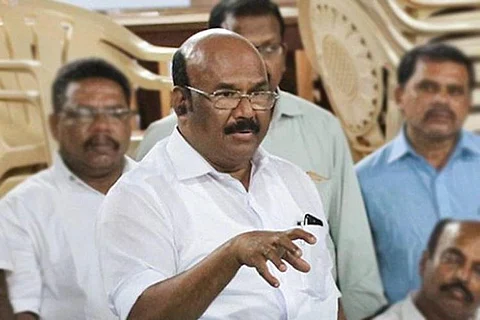 ”பன்னீர் செல்வத்துடன் ஏன் சமாதானம் குறித்து பேச வேண்டும் ?” கேள்வியெழுப்பிய ஜெயக்குமார்!!!