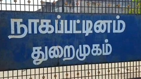 நாகப்பட்டினம் துறைமுகத்தில் சிட்ராங் புயல் எச்சரிக்கை!