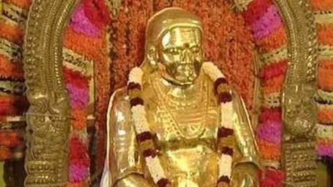 தேவர் தங்கக் கவசம்...அதிகாரப்போட்டியில் ஈபிஎஸ், ஓபிஎஸ்...ஆனால் நீதிமன்றத்தின் உத்தரவு என்ன?