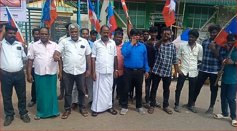 அண்ணாமலை உருவ பொம்மை எரிப்பு...காவல்துறையுடன் ஏற்பட்ட தள்ளுமுள்ளால் பரபரப்பு!