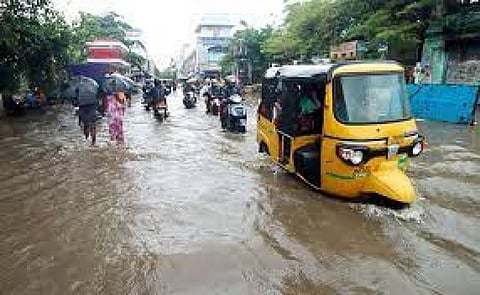 வெள்ளத்தில் சூழ்ந்த நகரங்கள்... ஆரஞ்சு அலர்ட் உண்மையா?