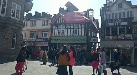 சென்னை : கல்விச் சுற்றுலாவை என்ஜாய் செய்து வரும் மாநகராட்சி பள்ளி மாணவர்கள்...!