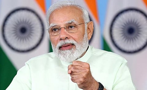 500 பெண்களுக்கு தந்தையாக முன்னிலை வகித்த பிரதமர் மோடி!!! நெகிழ்ச்சியான தருணம்!!!