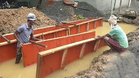 பள்ளத்தில் தேங்கி நின்ற மழை நீர்.. தாம்பரம் கமிஷனர் அதிரடி உத்தரவு..!