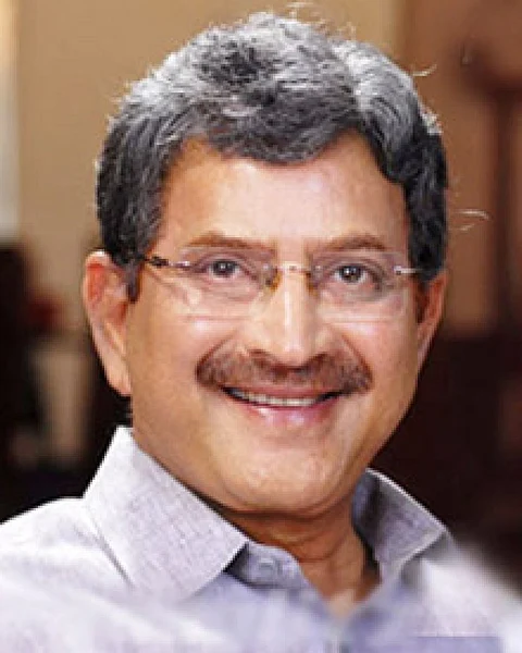 பழம்பெரும் நடிகர் கிருஷ்ணா உயிரிழப்பு !!!பிறப்பு முதல் இறப்பு வரை...