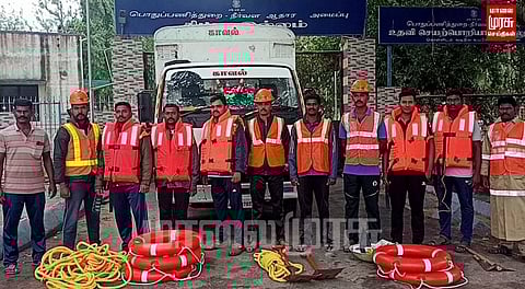 பட்டுக்கோட்டை விரைந்துள்ள தேசிய பேரிடர் மீட்பு படையினர்...