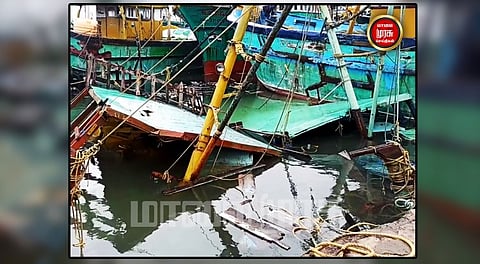 மாண்டஸ் புயல் தாக்கி 100 க்கும் மேற்பட்ட விசைப்படகுகள் சேதம்...