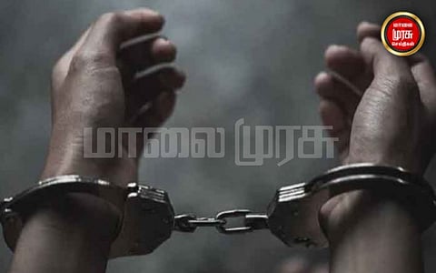 என்.ஐ.ஏ அதிகாரிகள் எனக்கூறி பணம் கொள்ளையடித்த கும்பல்...! போலீசார் வலைவீச்சு..!