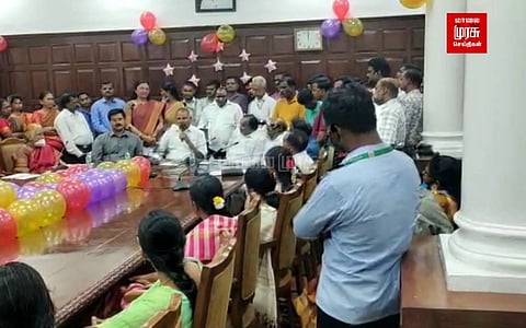 தலைமை செயலகத்தில் கிறிஸ்துமஸ் கொண்டாட்டம்...!  சபாநயகர் பங்கேற்பு...!