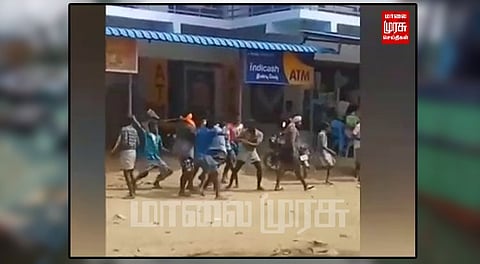 இளைஞர்கள் மீது கொலை வெறி தாக்குதல்... வீடியோ வைரல்...