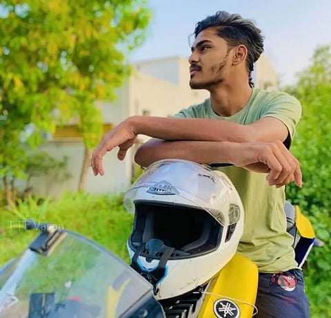டிடிஎப் வாசனின் ஓட்டுநர் உரிமம் ரத்து?... கதறும் ரசிகர்கள்!!!