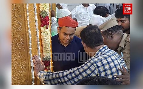 பெரிய ஆண்டவர் சமாதிக்கு சந்தனம் பூசும் வைபவம்...