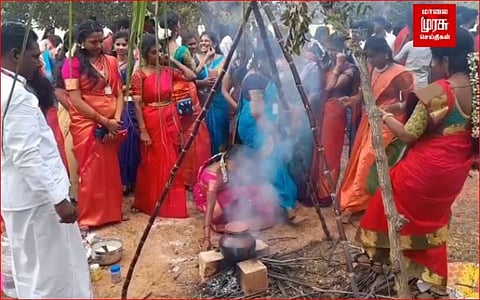 பாரம்பரிய உடையில் சமத்துவ பொங்கல்...கோலகலமாக கொண்டாடிய மாணவ, மாணவிகள்!