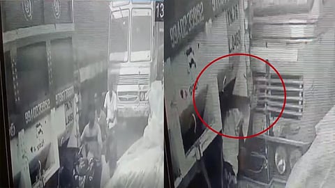 லாரிக்கு நடுவே சிக்கிய நபர்.. தஞ்சாவூரில் பரபரப்பு..!