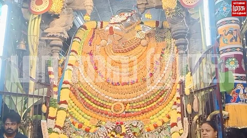 திருவண்ணாமலை: லட்டு, முறுக்கு, காய்கனிகளால் பெரிய நந்திக்கு அலங்காரம்..!