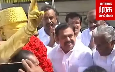 எம்.ஜி.ஆர் பிறந்தநாள்...மரியாதை செலுத்திய ஈபிஎஸ்...!