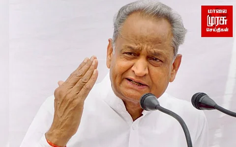 காங்கிரஸ் கட்சிக்குள் நுழைந்த கொரோனா.....யாரைக் குறிப்பிடுகிறார் கெலாட்!!!