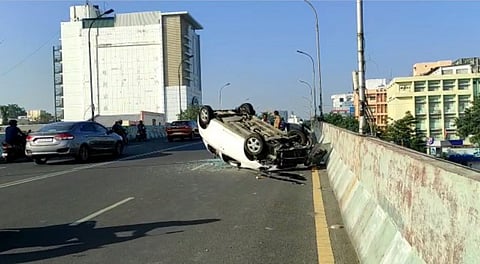 கார் கவிழ்ந்து விபத்து; மருத்துவ கல்லூரி மாணவி படுகாயம்..!