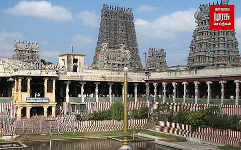 மதுரை மீனாட்சி அம்மன் கோயில் தை தெப்பத் திருவிழா...குவிந்த பக்தர்கள்!