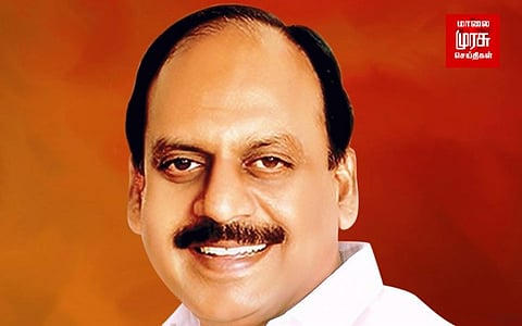 வீடு வீடாக சென்று வாக்கு சேகரிக்கும் அமைச்சர் அன்பரசன்...