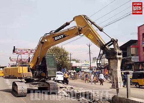 வர்ற போற நெடுஞ்சாலைக்காக இப்போ இருக்கற சாலையை ஏன் எடுக்குறீங்க?