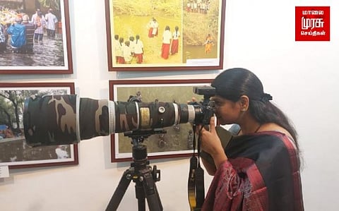புகைப்பட கண்காட்சியில் இடம்பெற்ற கனிமொழியின் சிறிய வயது புகைப்படம்...!