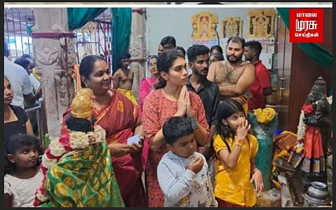 மாரியம்மன் கோவிலில் மாரியம்மா சாமி தரிசனம்